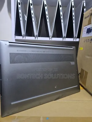 Laptop Dell Precision 5560 16GB Intel Core i7 SSD 512GB