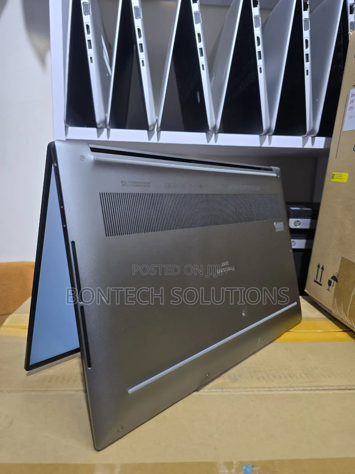 Laptop Dell Precision 5560 16GB Intel Core i7 SSD 512GB