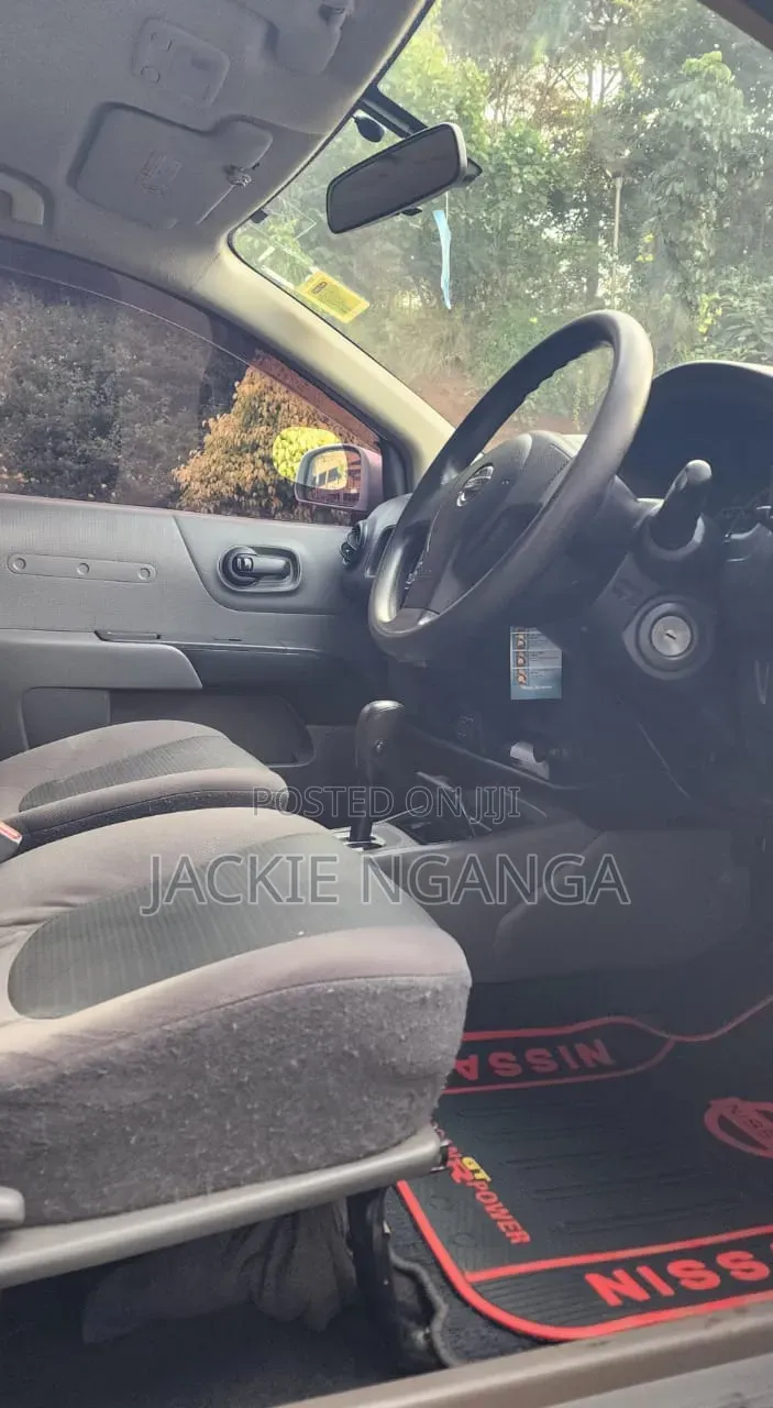 Nissan Advan 2015 Silver