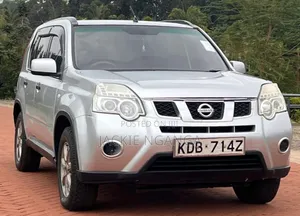 Nissan X-Trail 2014 Silver