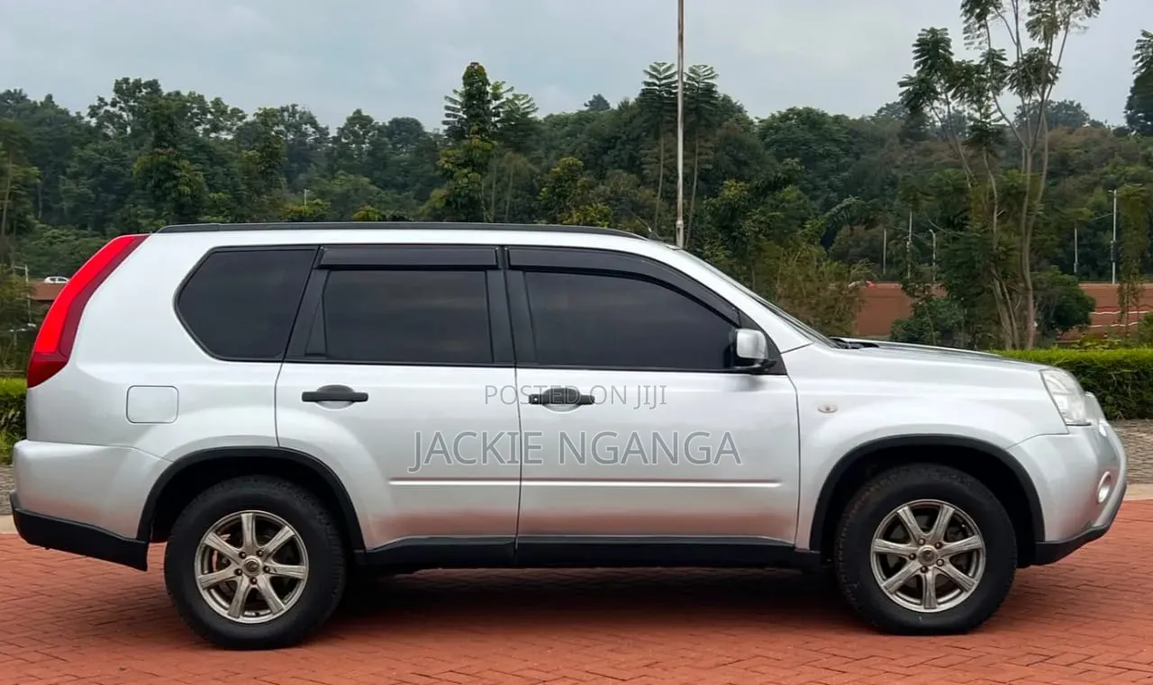Nissan X-Trail 2014 Silver