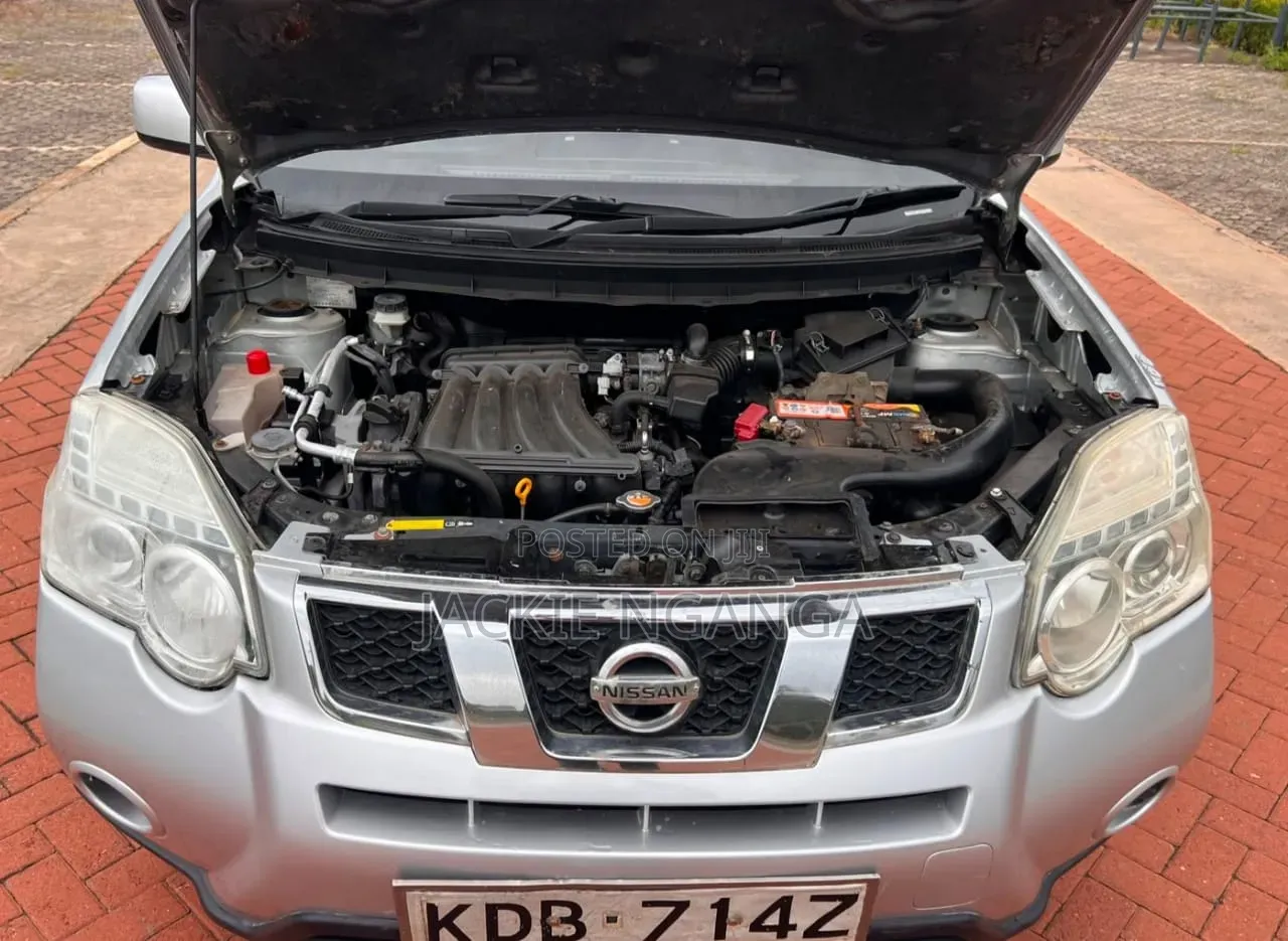 Nissan X-Trail 2014 Silver