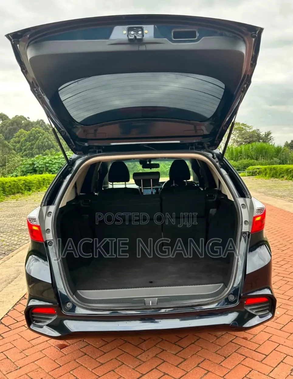 Honda Fit Shuttle 2018 Blue