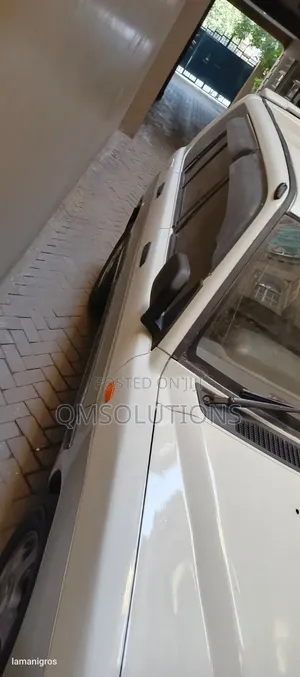 Mitsubishi Pajero IO 1997 White