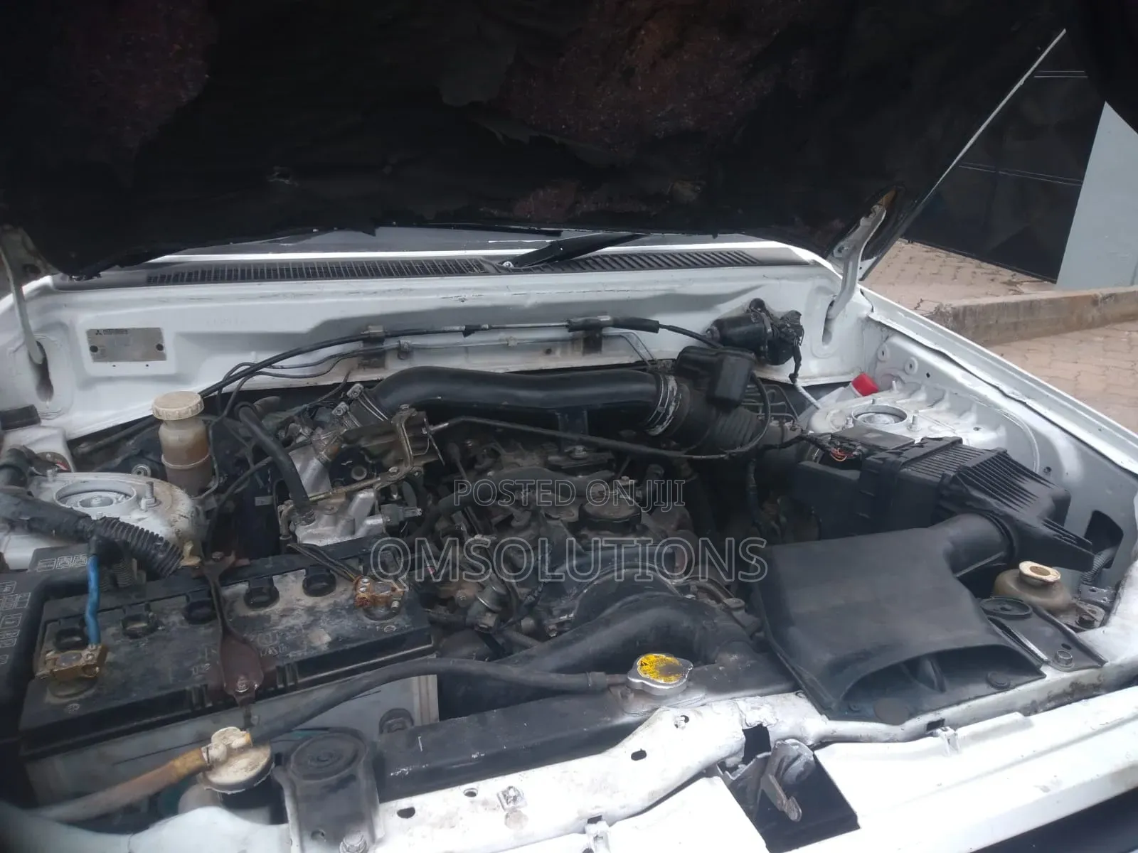 Mitsubishi Pajero IO 1997 White