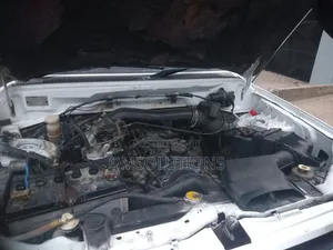 Mitsubishi Pajero IO 1997 White