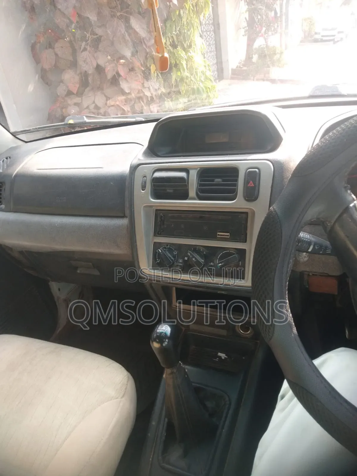 Mitsubishi Pajero IO 1997 White