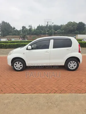 Toyota Passo 2016 White