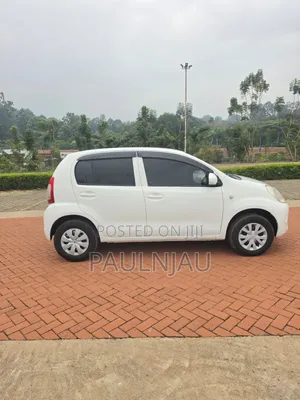 Toyota Passo 2016 White