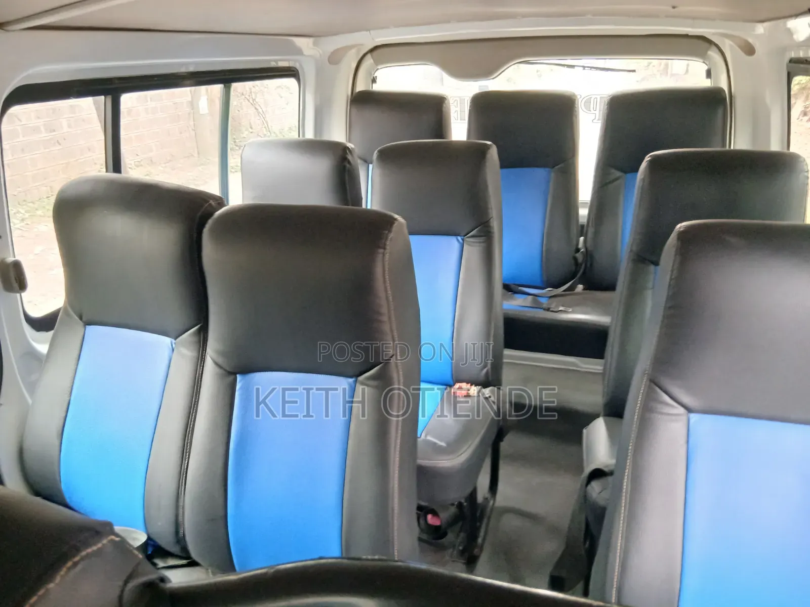 Toyota HiAce 2012 White