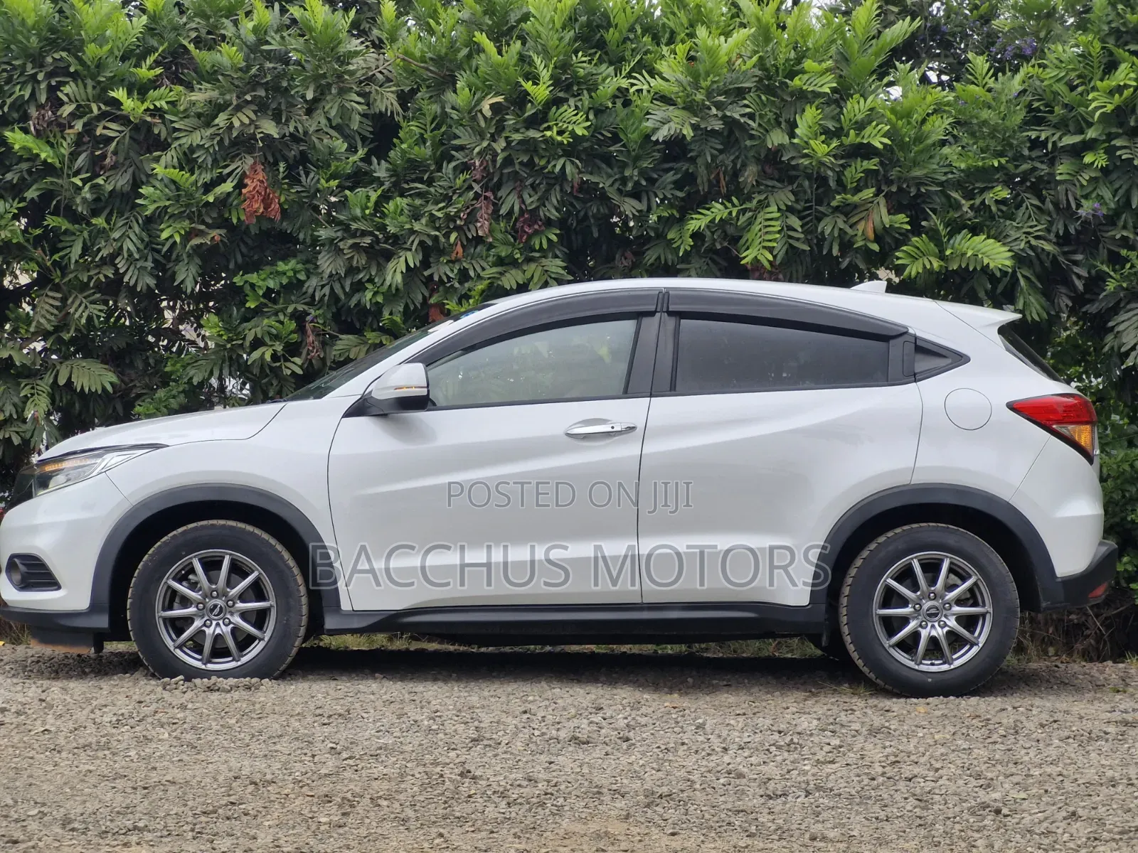 Honda Vezel 2019 White
