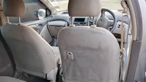 Toyota Platz 2004 Silver