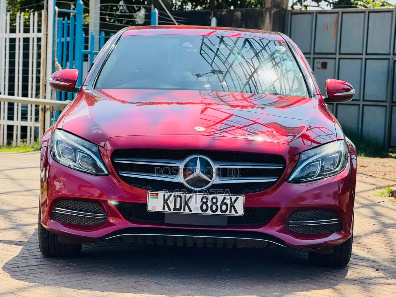 Mercedes-Benz C200 2015 Red