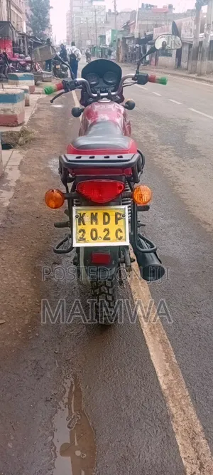 Bajaj Boxer 2018 Red