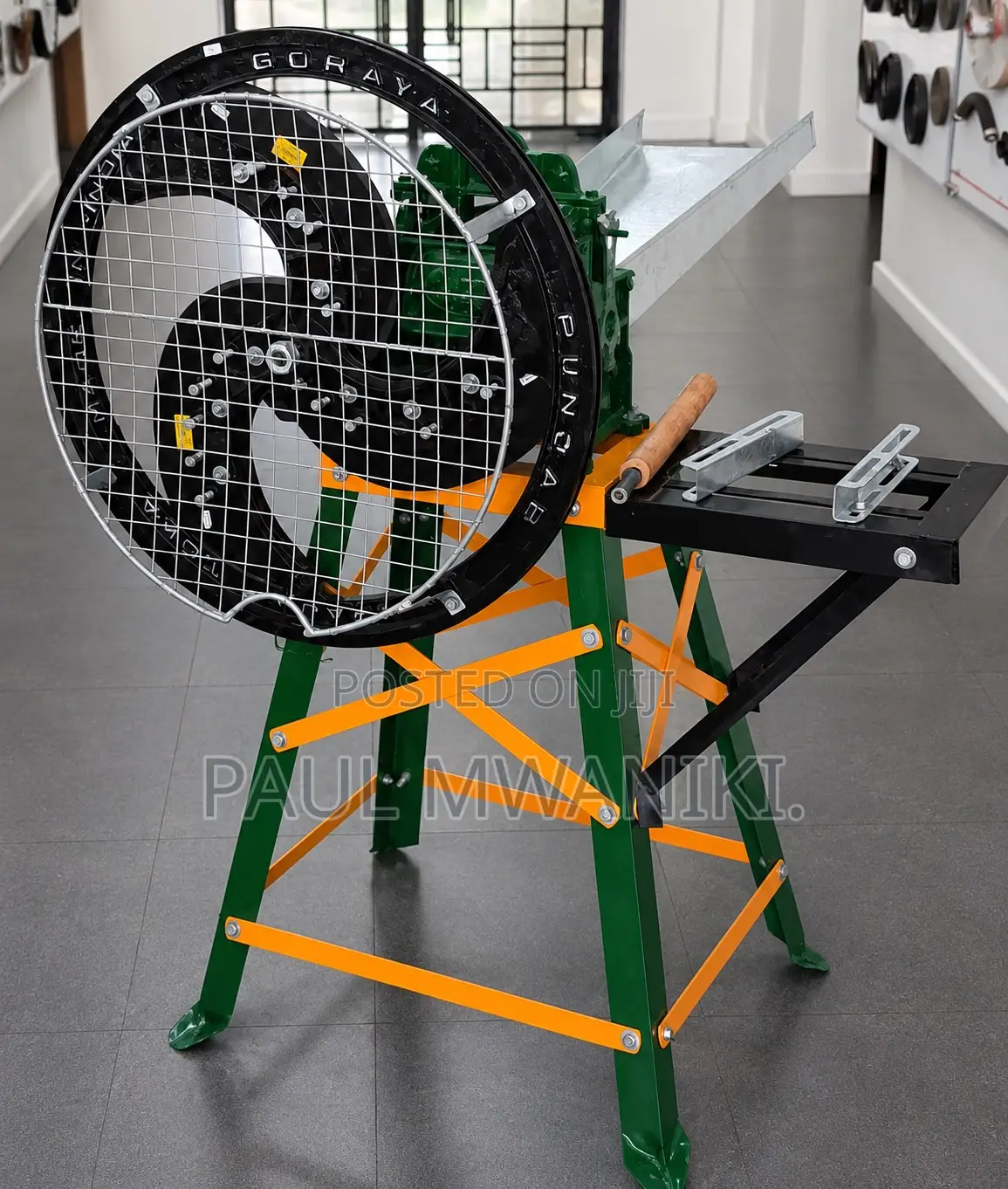 Raja Premium Chaffcutter 3 /2 Blade Up Stand or Side Stand.