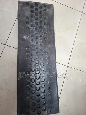 Heavy Duty Speed Bump .