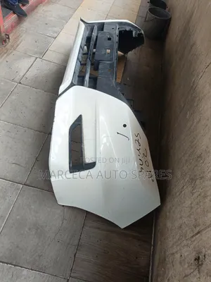 Bumper Front Serena 2018