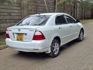 Toyota Corolla 2005 White