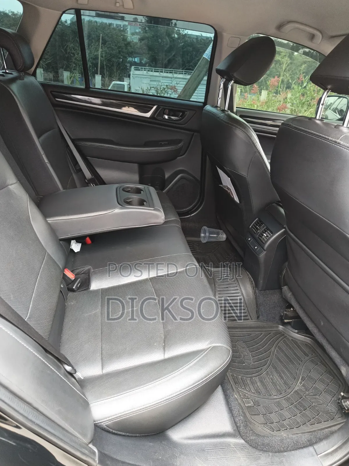 Subaru Outback 2017 Black
