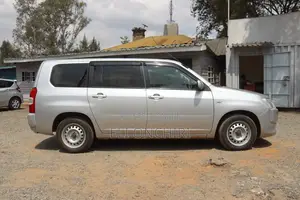 Toyota Succeed 2019 Silver
