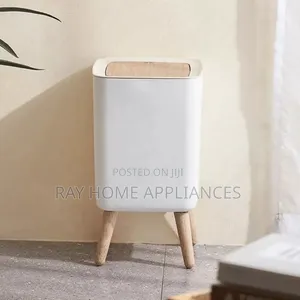 Square Trash Bin With a Wood-Grain Lid