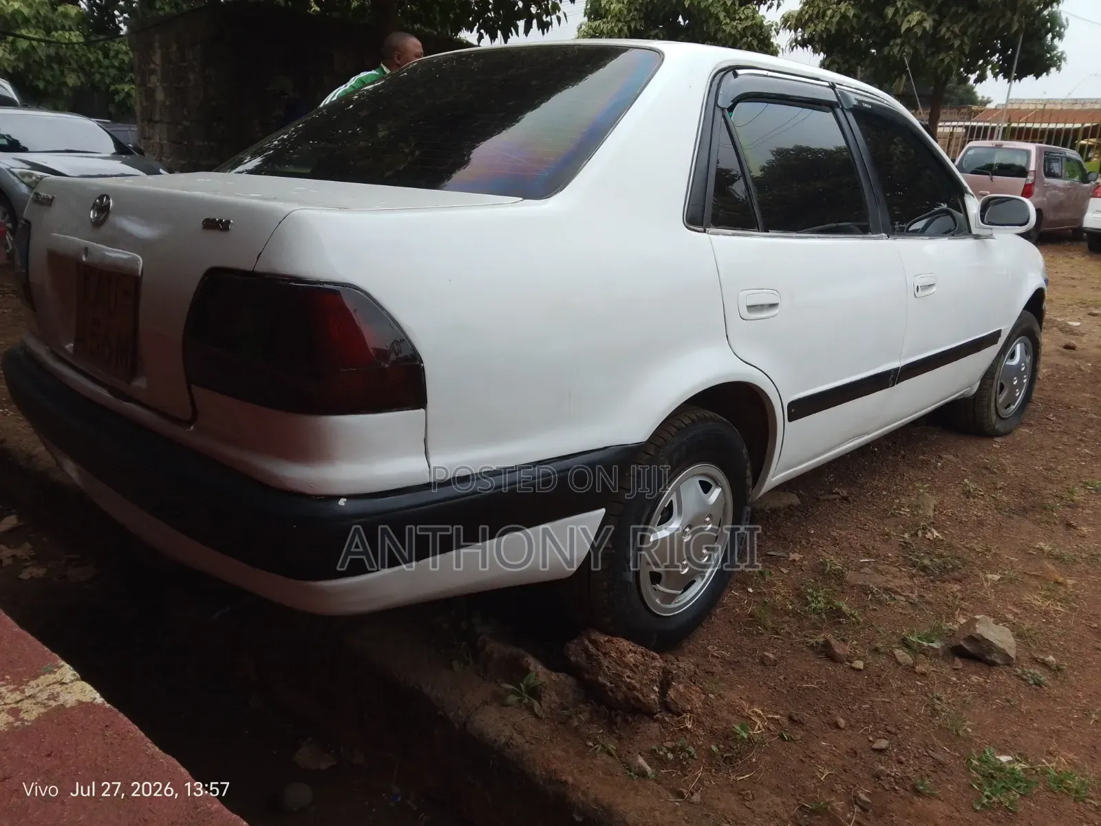 Toyota Corolla 1998 White