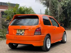 Toyota Starlet 1997 Orange