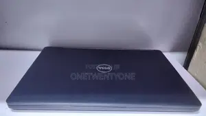 Laptop Dell Latitude 3400 16GB Intel Core i7 SSD 256GB