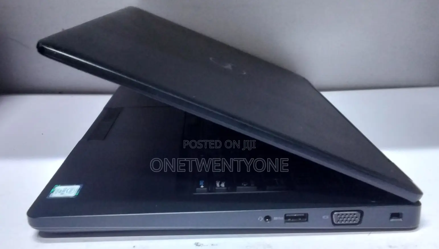 Laptop Dell Latitude 3400 16GB Intel Core i7 SSD 256GB