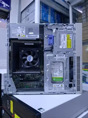 Desktop Computer 8GB Intel Core i7 HDD 500GB