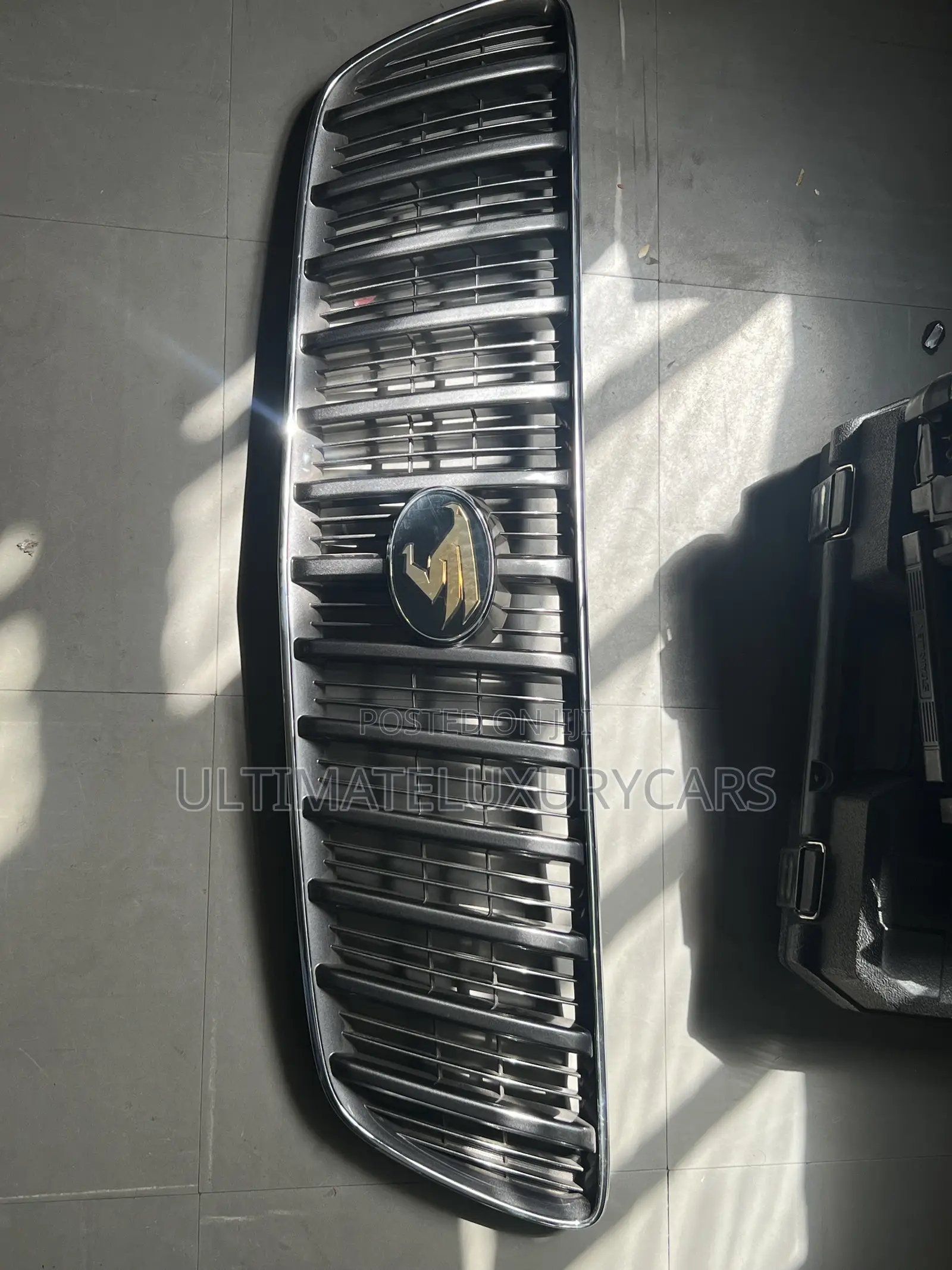 Toyota Harrier Old Shape Grill for Sale