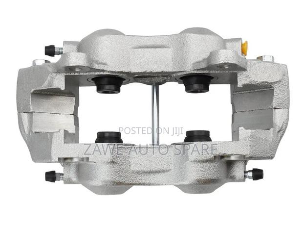 Land Cruiser 200series Rear Brake Caliper