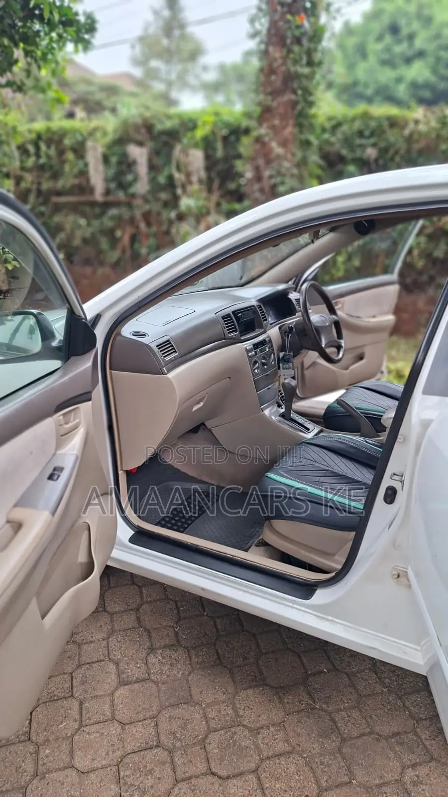 Toyota Corolla 2004 White