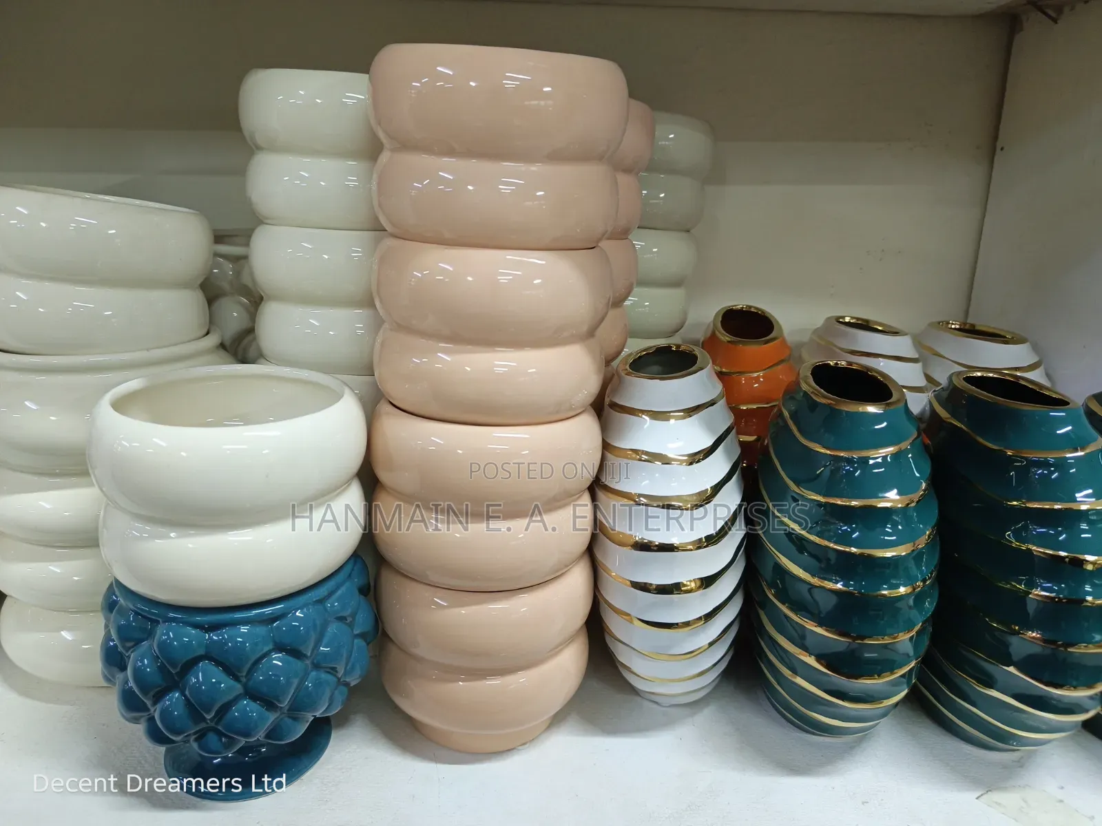 Elegant Quality Ceramic Flower Vase