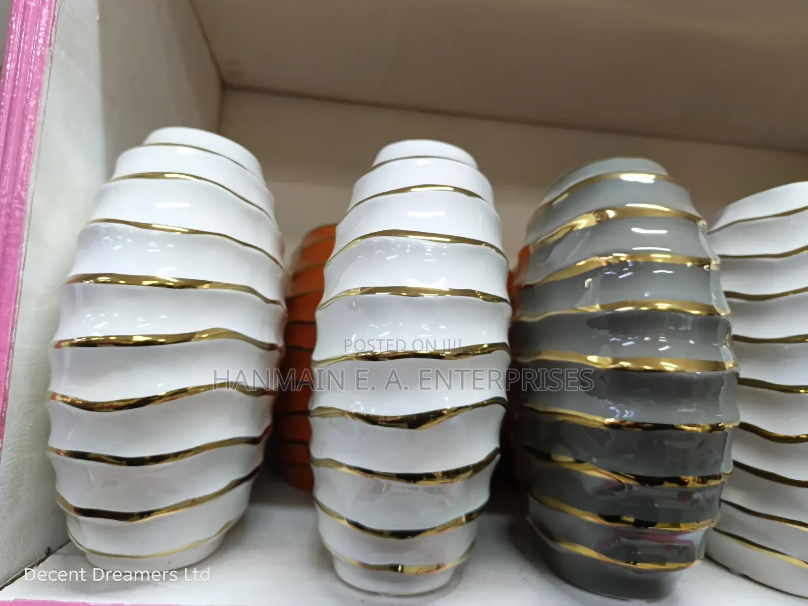 Elegant Quality Ceramic Flower Vase