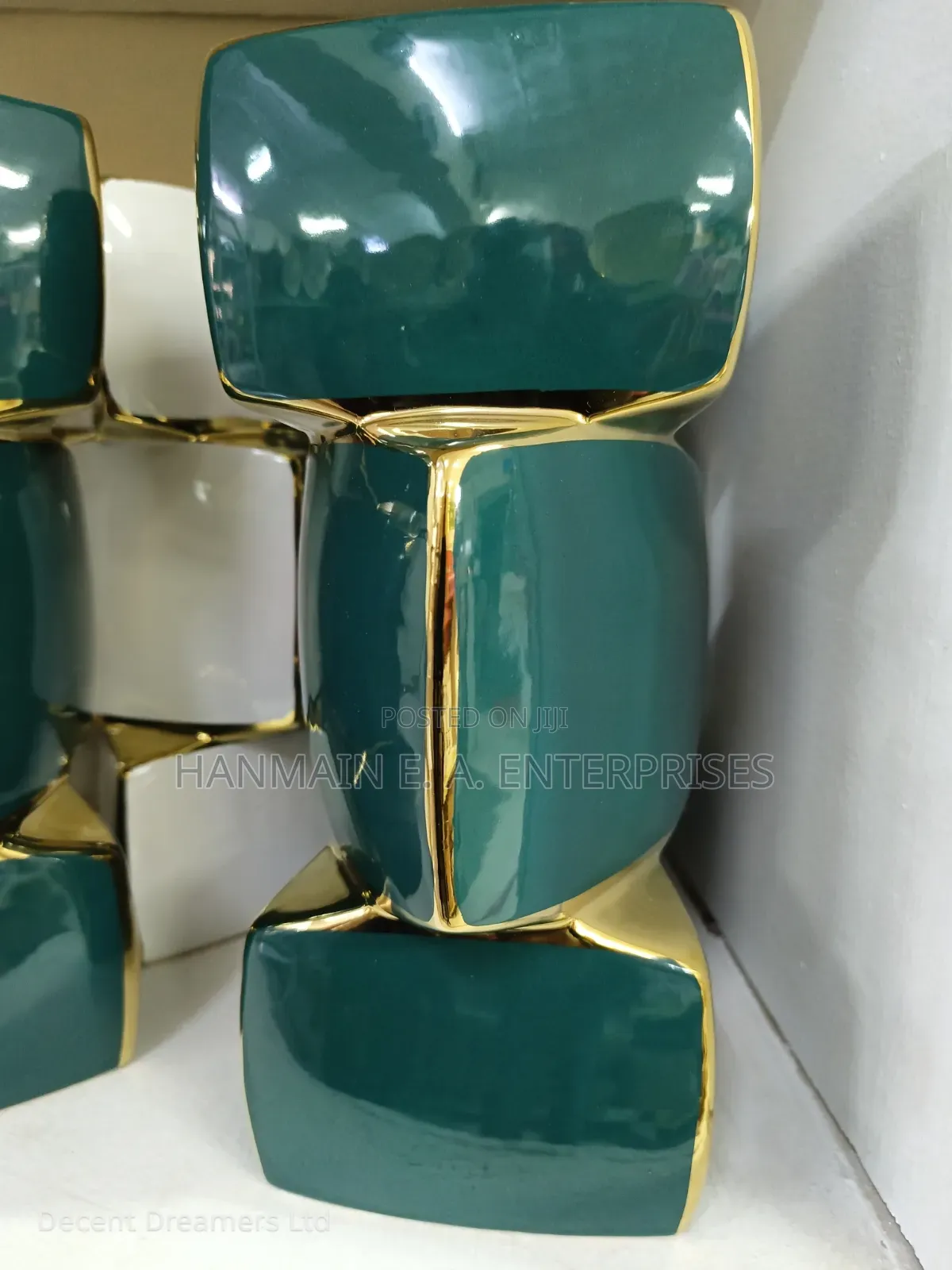 Elegant Quality Ceramic Flower Vase