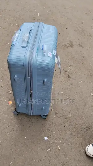 69cm Rubber Travel Suitcase With 360° Spinner Wheels
