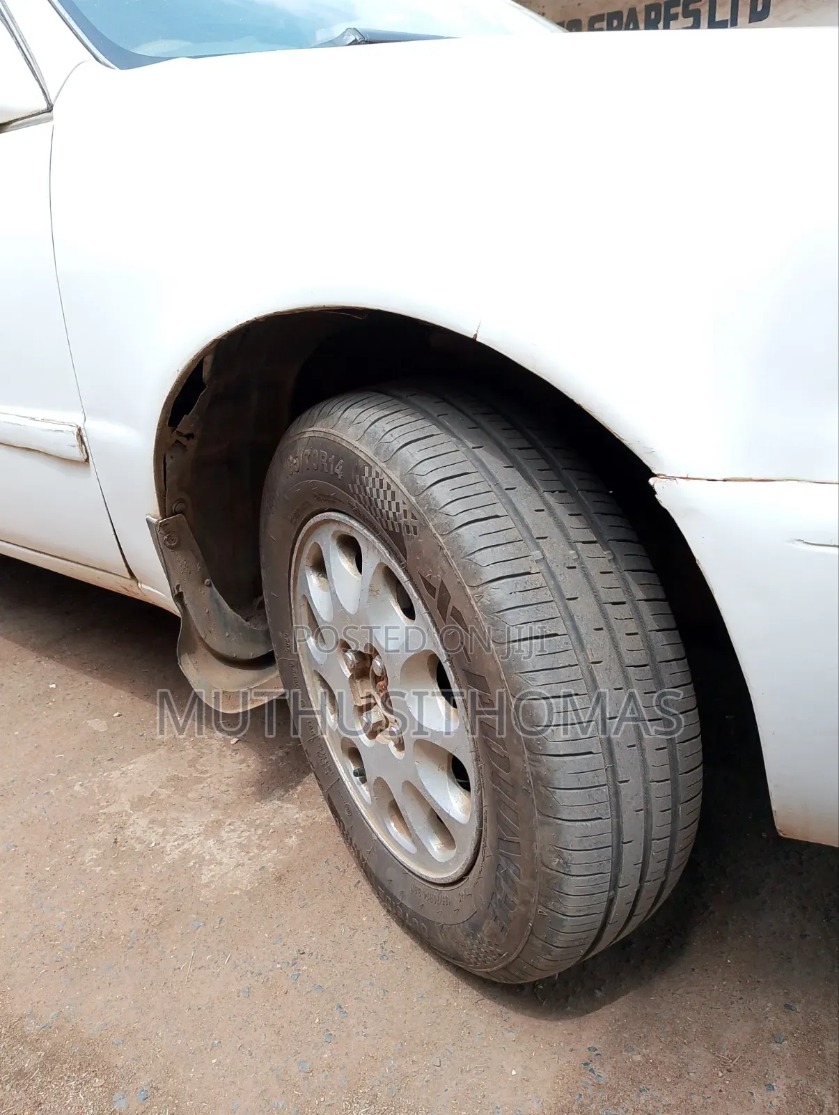 Toyota Corolla 1999 White