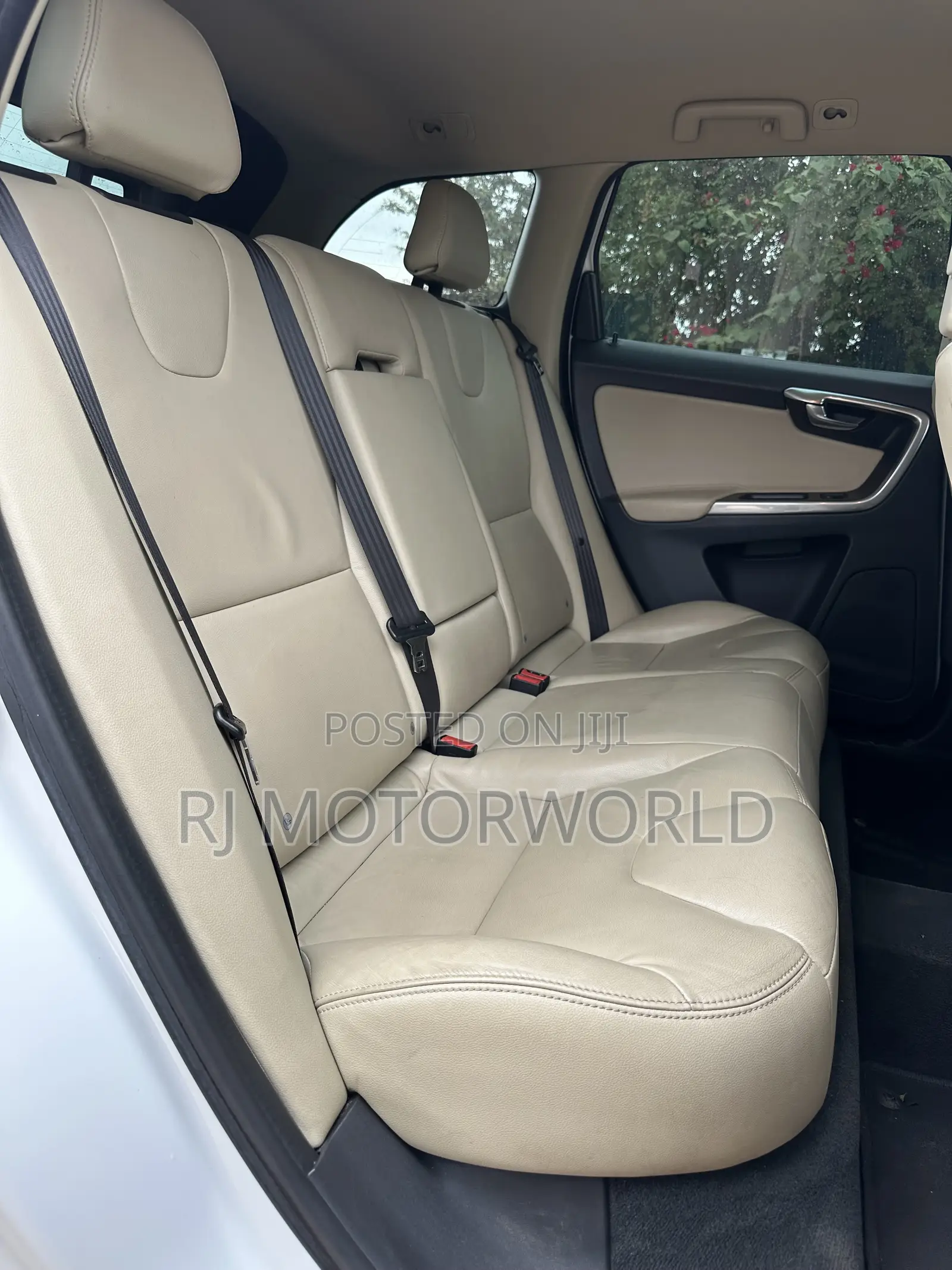 Volvo XC60 2016 White