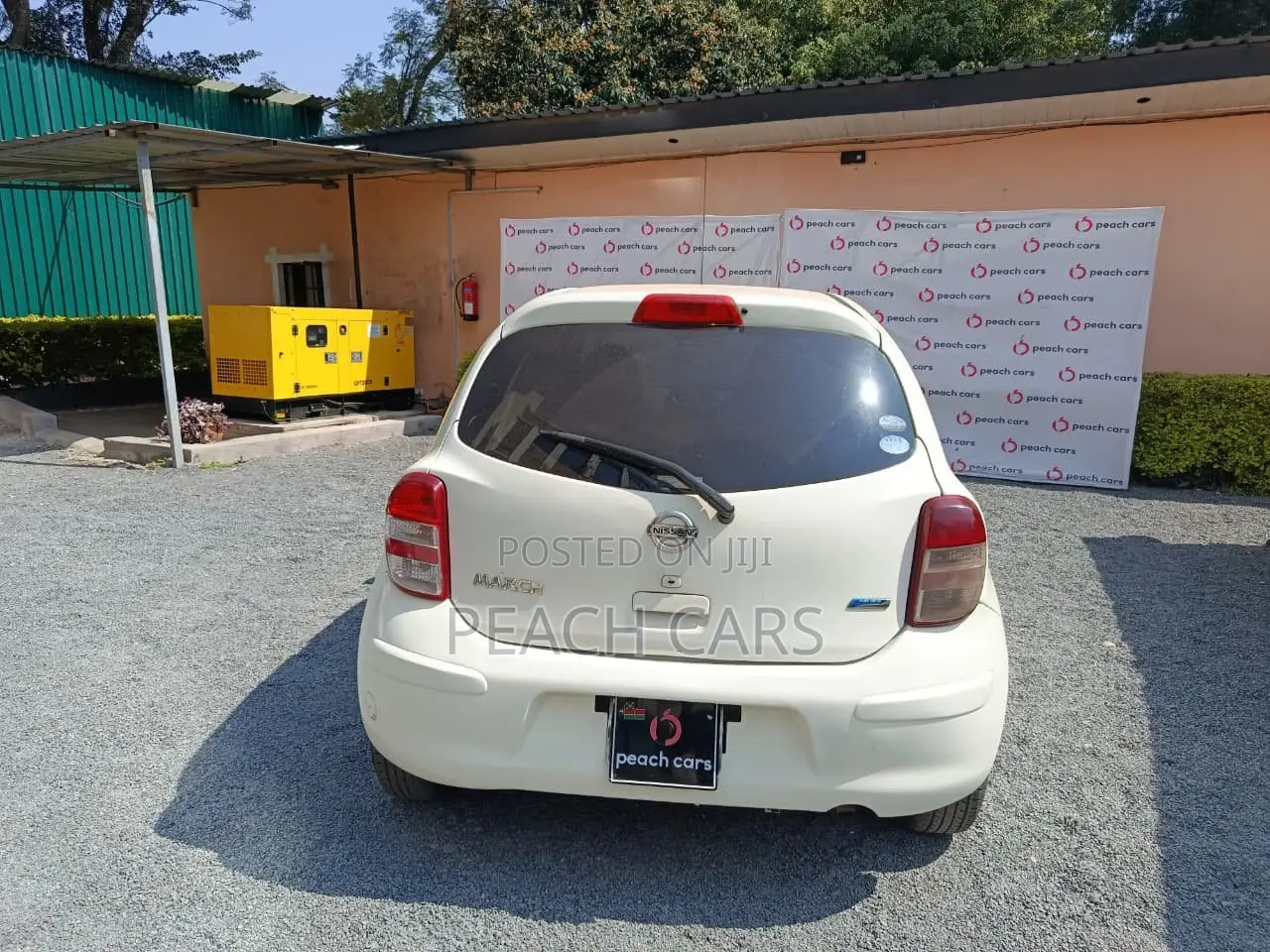 Nissan March 2012 Pearl