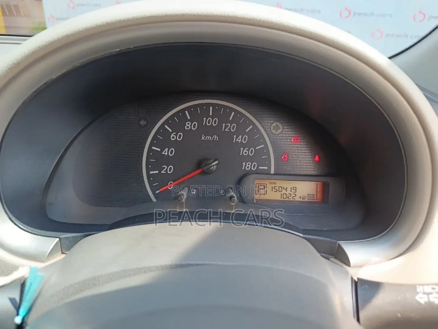 Nissan March 2012 Pearl