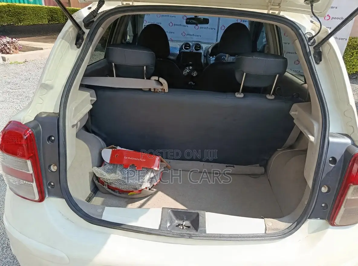 Nissan March 2012 Pearl