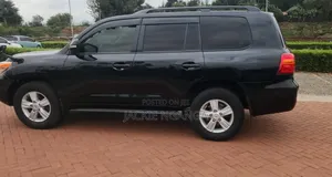 Toyota Land Cruiser 2014 Black
