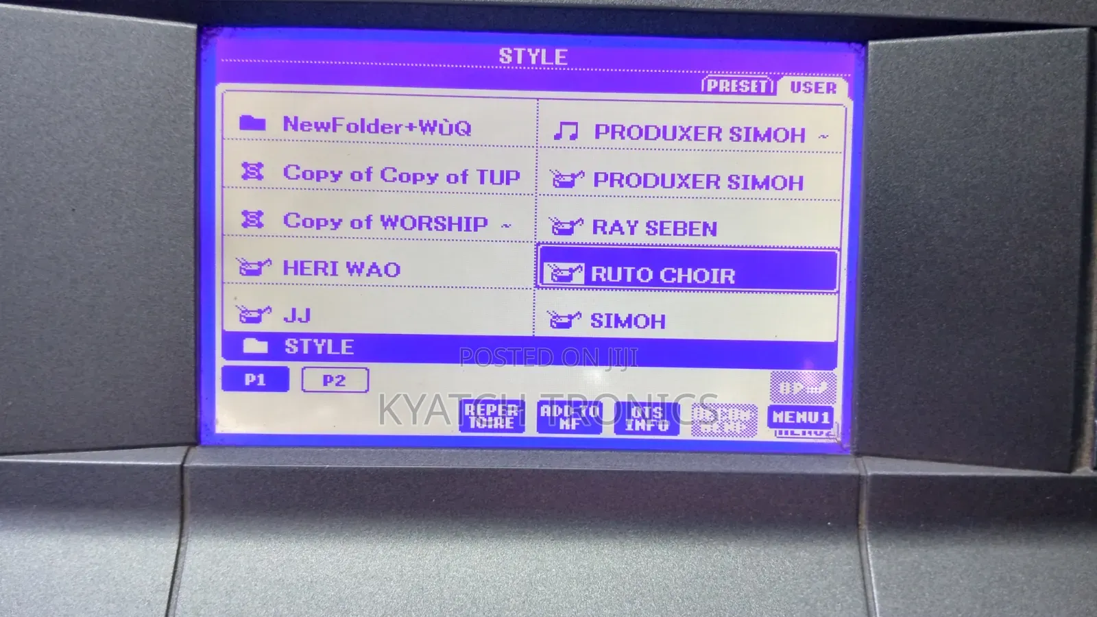 Yamaha PSR S670 LCD Screen