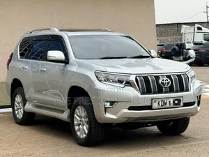 Toyota Land Cruiser Prado 2017 Silver