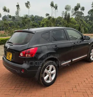 Nissan Dualis 2011 Black