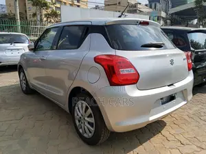 Suzuki Swift 2020 Silver