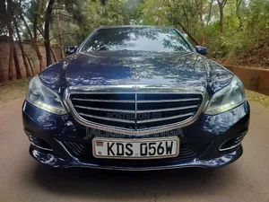 Mercedes-Benz E250 SV Premium 2014 Blue