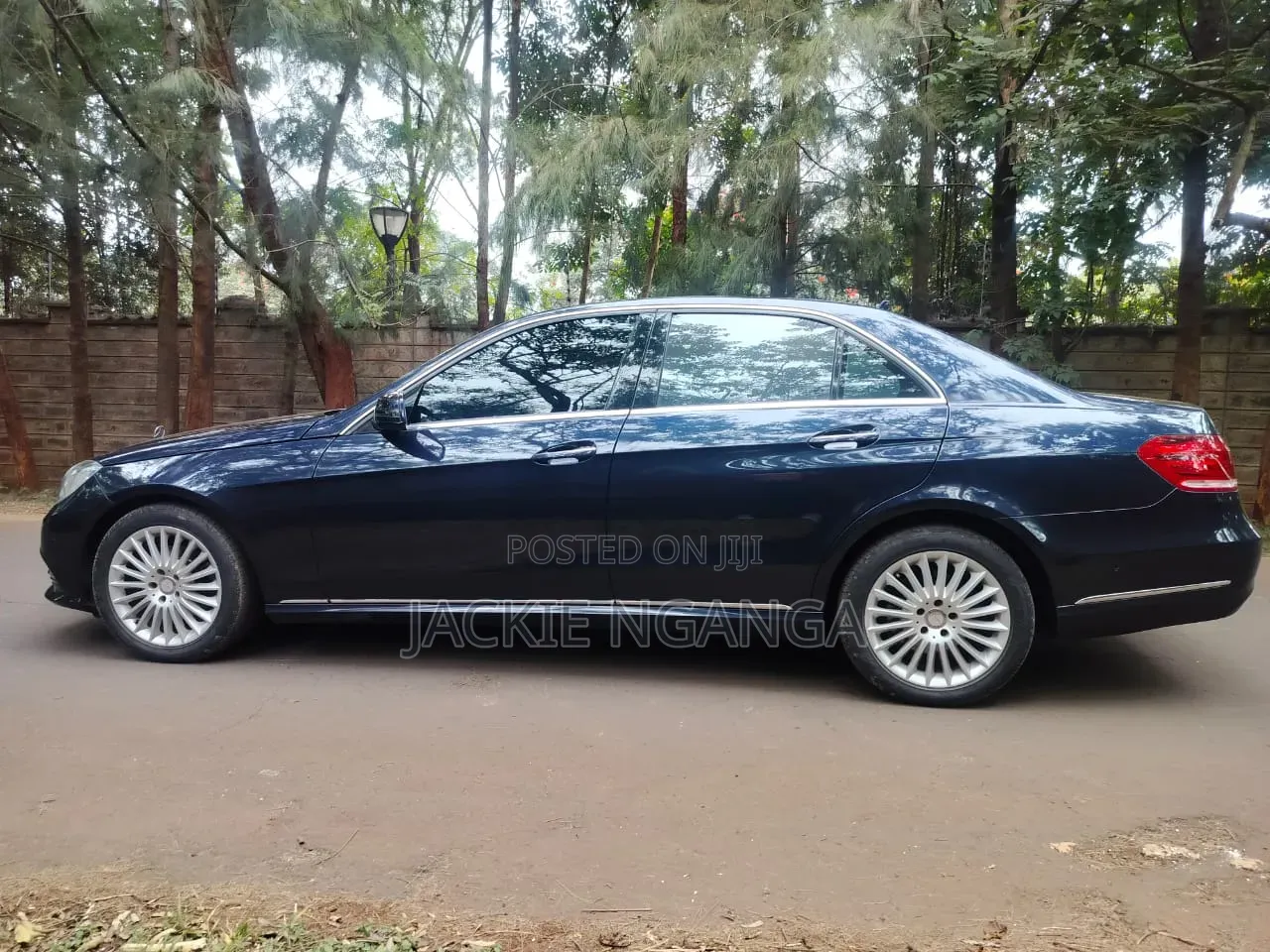 Mercedes-Benz E250 SV Premium 2014 Blue