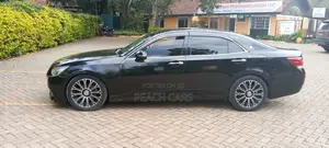 Toyota Crown 2015 Black